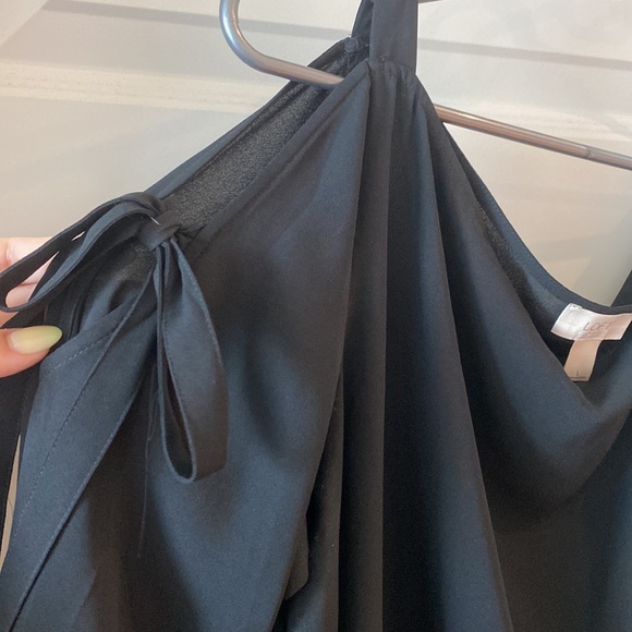 LOFT Open Shoulder Blouse Size L - Picture 3 of 4